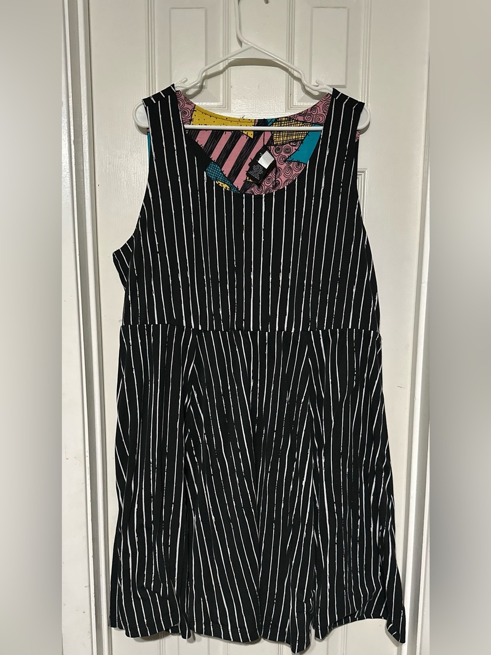 Torrid- Nightmare Before Christmas- Reversible Jack and Sally skater dress-Sz 3 - Picture 4 of 6